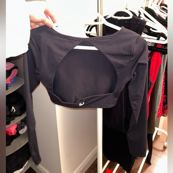 Lazuli Label Nola Open Back Shirt - Picture 2 of 4